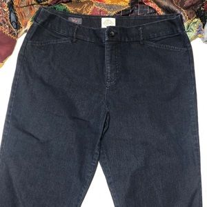 St John’s Bay Denim Women’s Capri 14